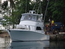 Moana III Refuelling PNG